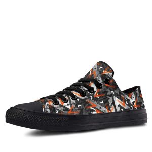 Low Polygon Orange Pattern low-top sneakers
